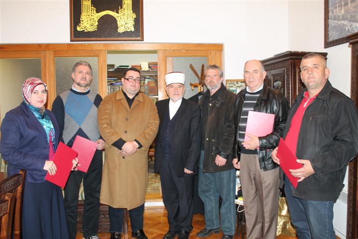 Muftija Smajkić uručio zahvalnice entuzijastima koji pomažu rad Medžlisa IZ Gacko