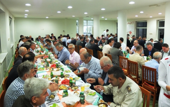 Iftar muftije tuzlanskog