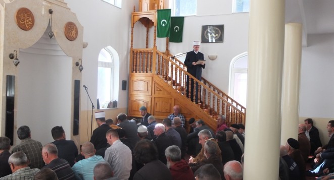 Hutba muftije Fazlovića u Srebrenici: Čuvajući domovinu čuvamo rodnu grudu i dom