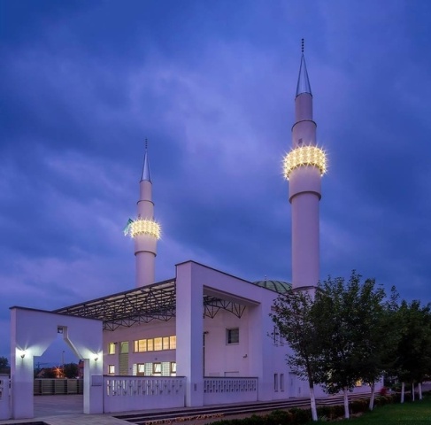 Muftijstvo tuzlansko – Centralna bajramska svečanost 1. septembra u džamiji Kralj Abdullah u Tuzli