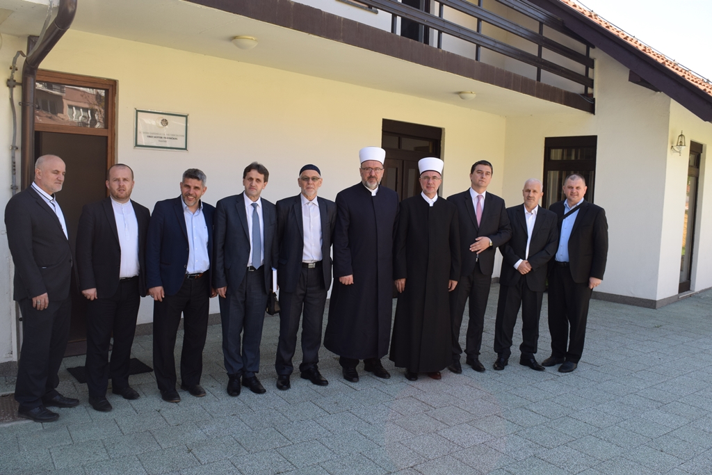 Delegacija Muftijstva tuzlanskog posjetila Muftijstvo travničko