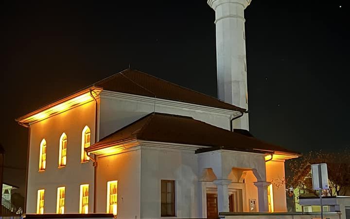 Jacija i teravija klanjat će se večeras i u Ahmed-age Krpića džamiji