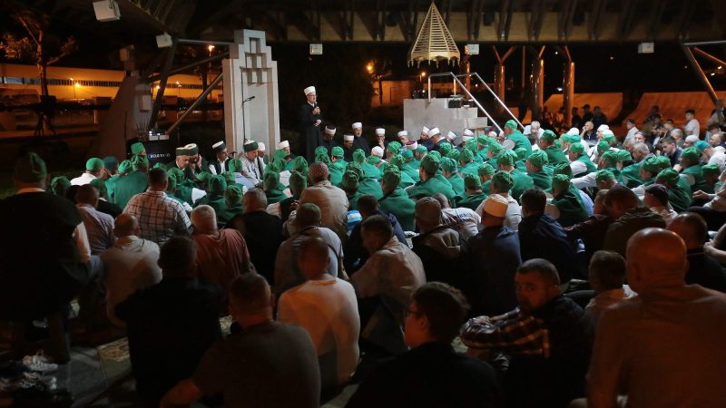 Muftija Fazlović u Potočarima: Majke Srebrenice su savjest našega vremena i naša moralna snaga