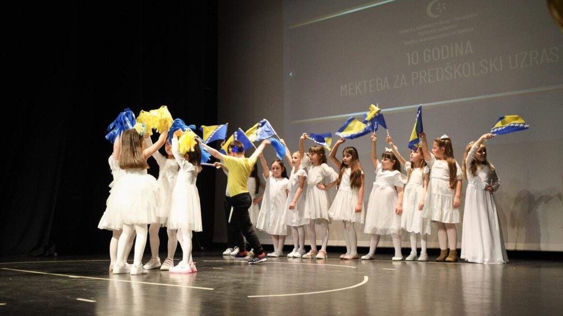 Mekteb koji oblikuje budućnost: Deset godina predanog rada “Dječije radosti” Bijeljina