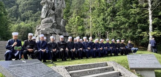 Na mjestu gdje sjećanje ne blijedi: obilježene dvije decenije memorijala u Logu pod Mangartom